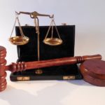 W czym umie nam pomóc radca prawny? W jakich kwestiach i w jakich płaszczyznach prawa pomoże nam radca prawny?